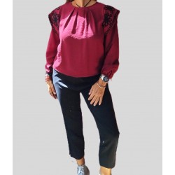 Blusa bordada